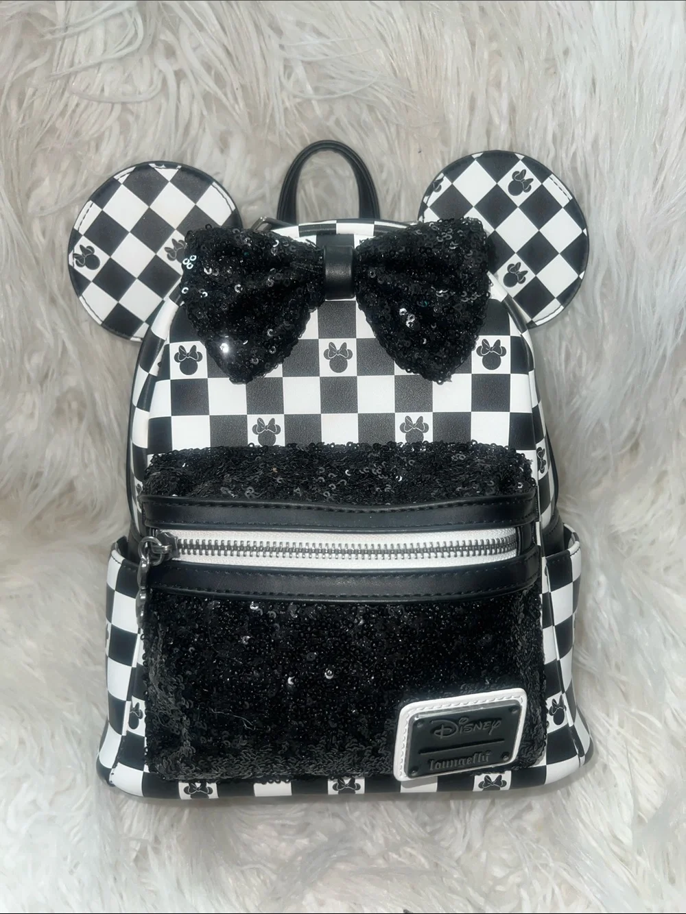 NWOT Disney Minnie Loungefly Black & White Checkerboard Sequin Mini Backpack